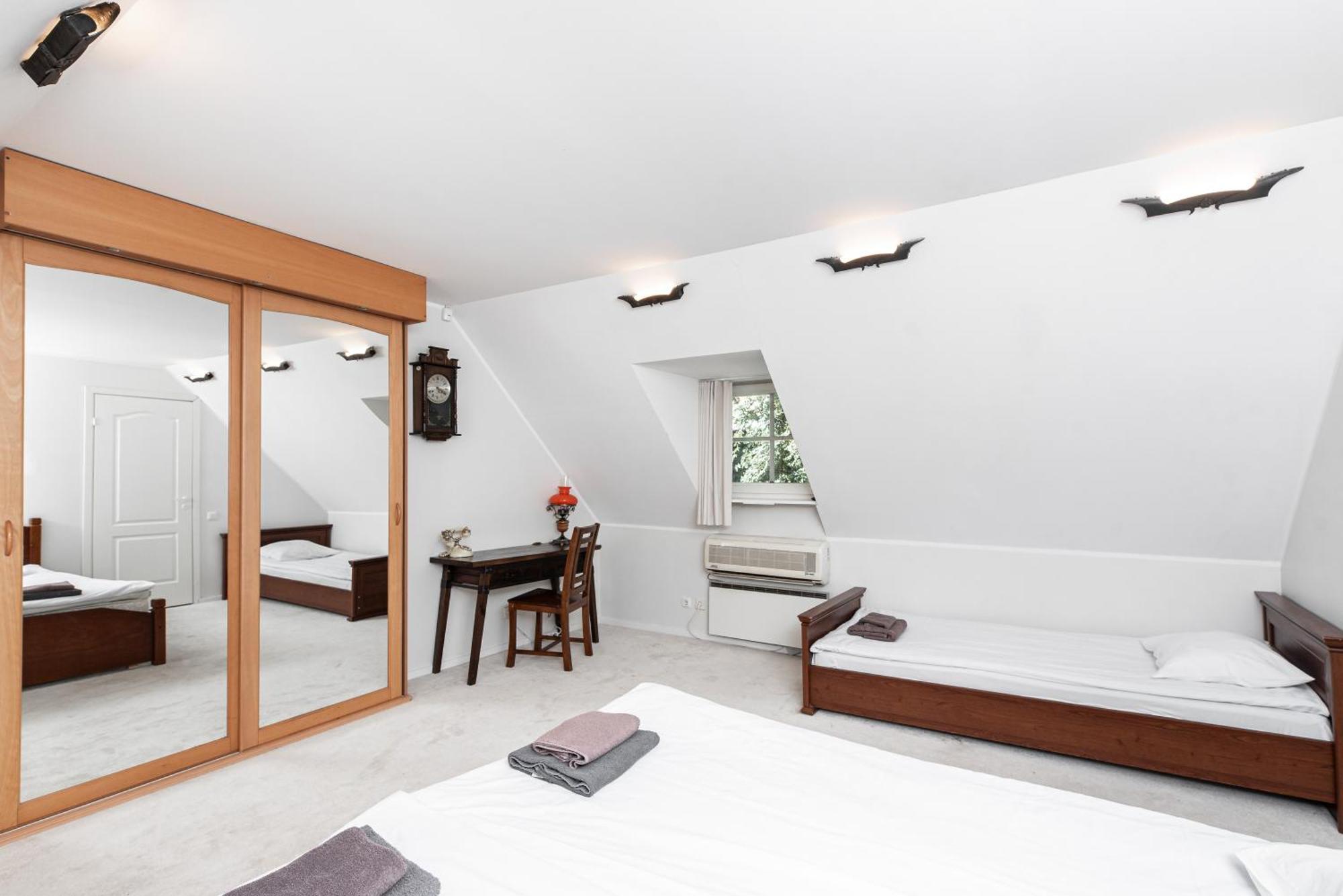 Airhome - Old Dominican Monastery Tallinn Bagian luar foto