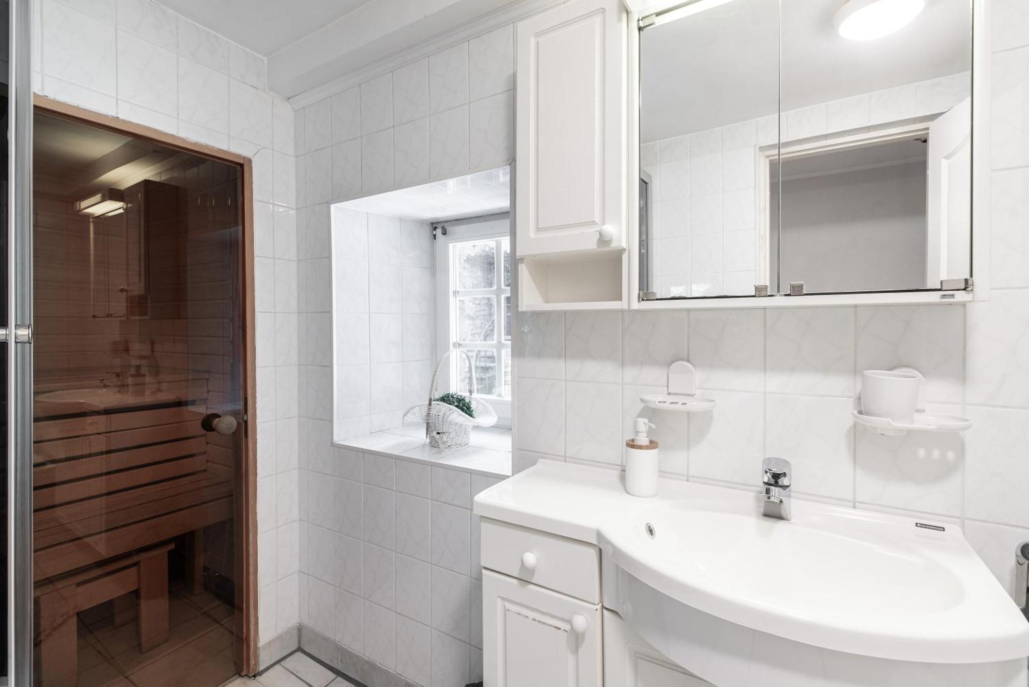 Airhome - Old Dominican Monastery Tallinn Bagian luar foto